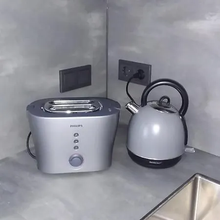 New J&r Near Girstutis, Free Private Parking & Self Check-in * Kaunas